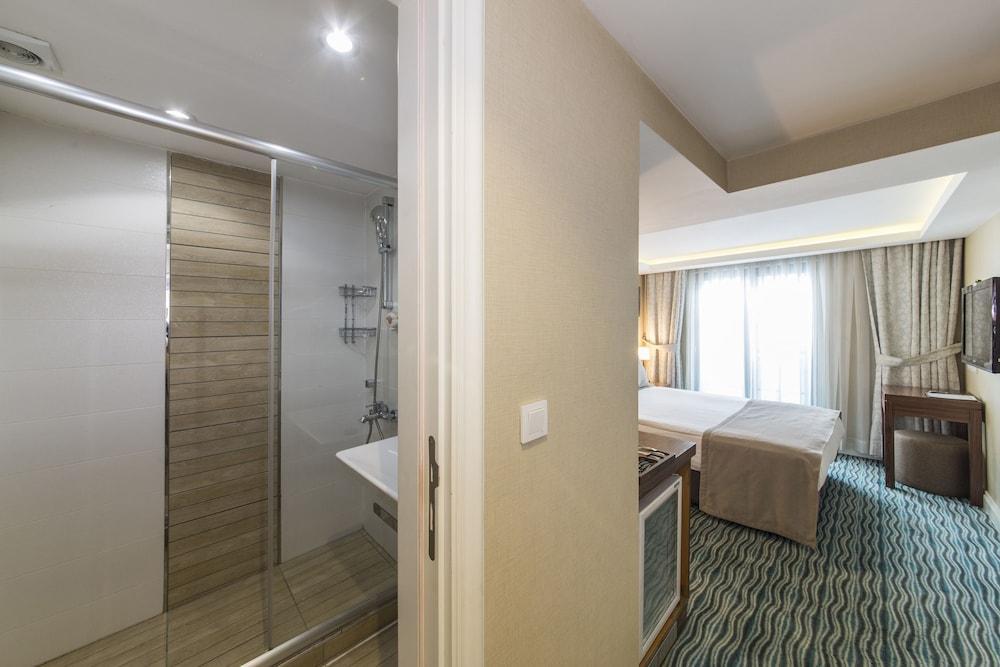 Aston Hotel Taksim Стамбул Экстерьер фото
