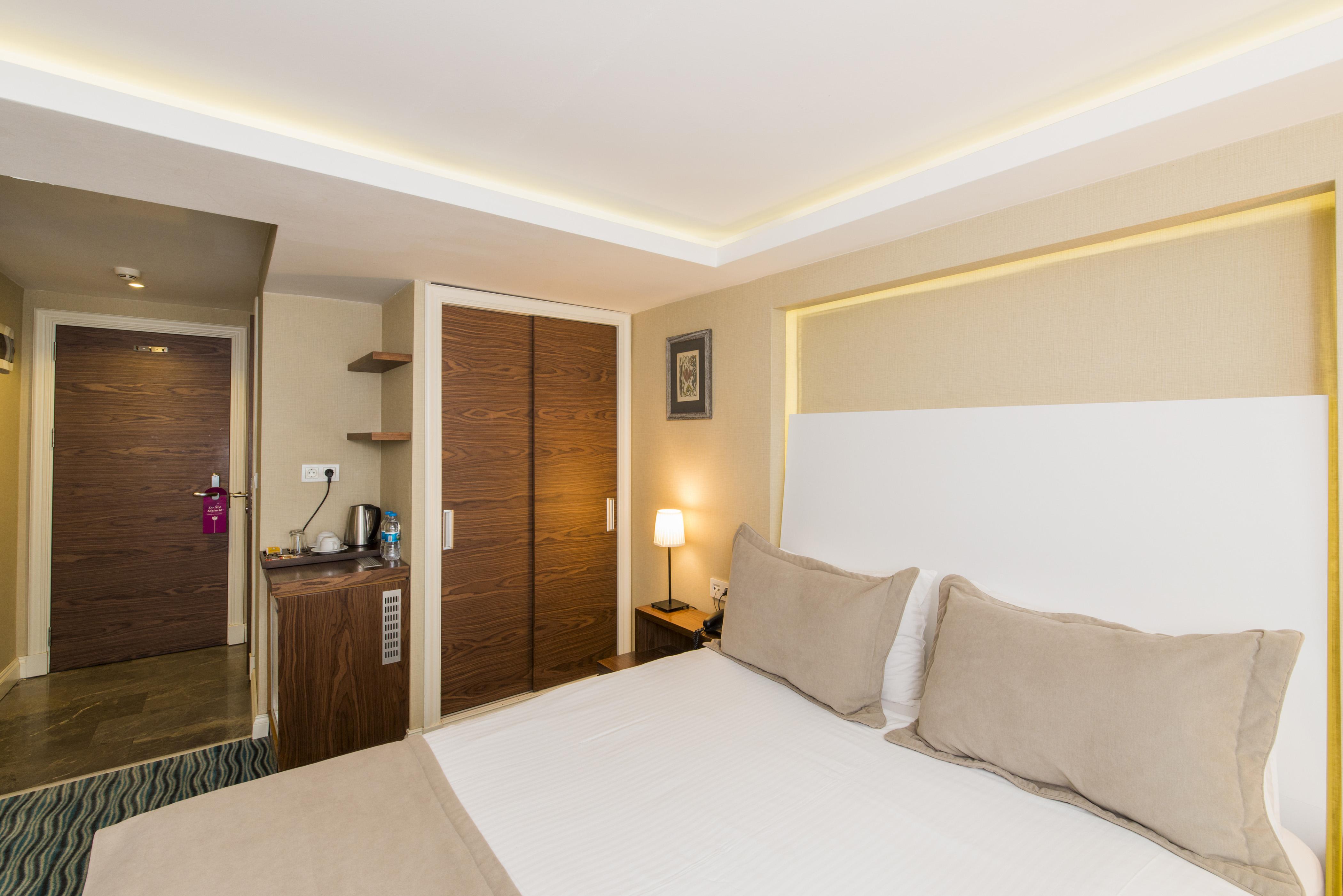 Aston Hotel Taksim Стамбул Экстерьер фото