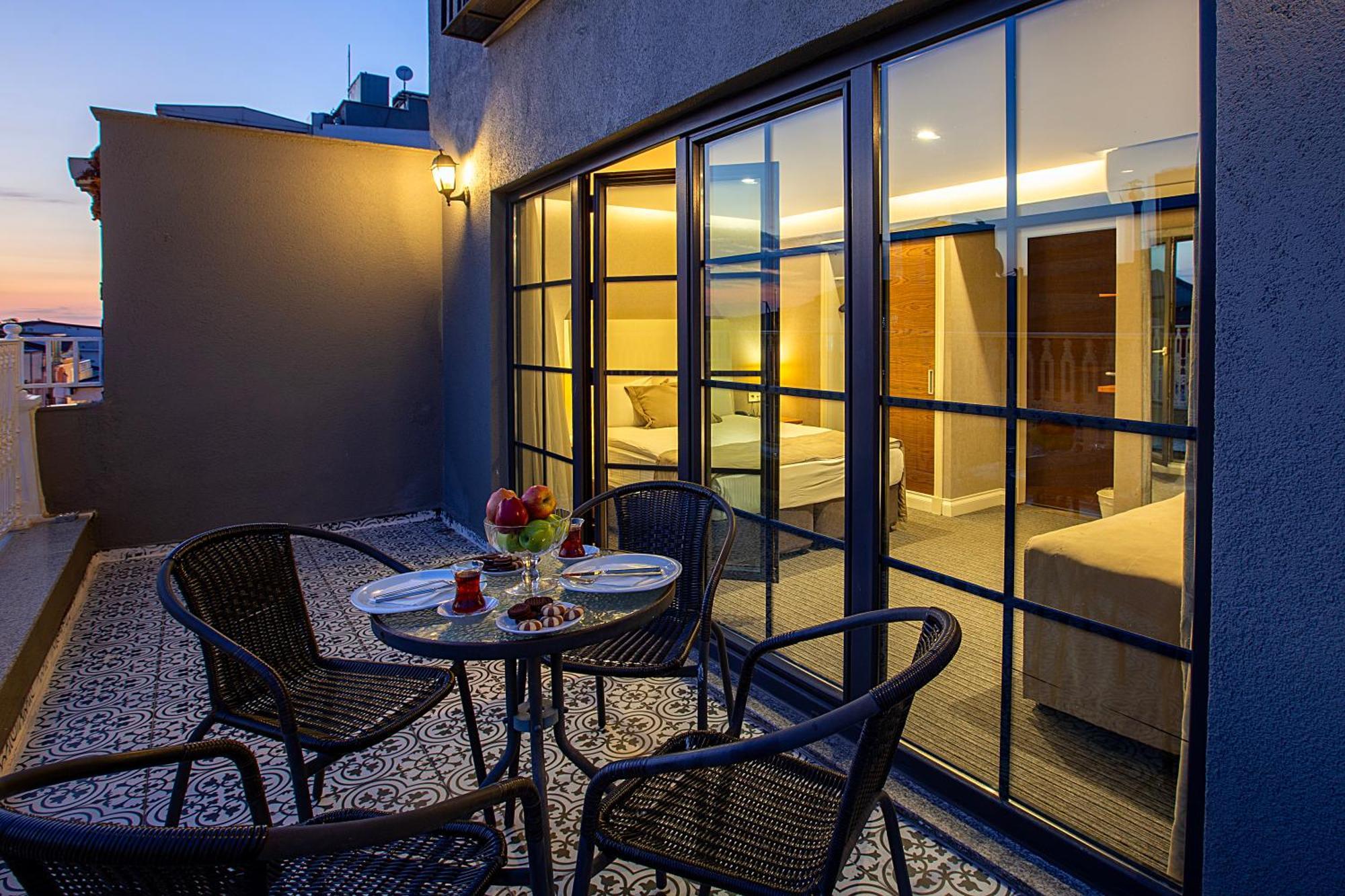 Aston Hotel Taksim Стамбул Экстерьер фото