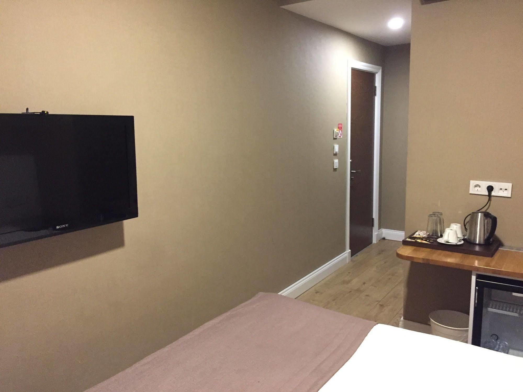 Aston Hotel Taksim Стамбул Экстерьер фото